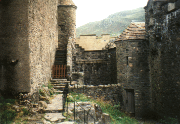 Eilean Donan Castle - links